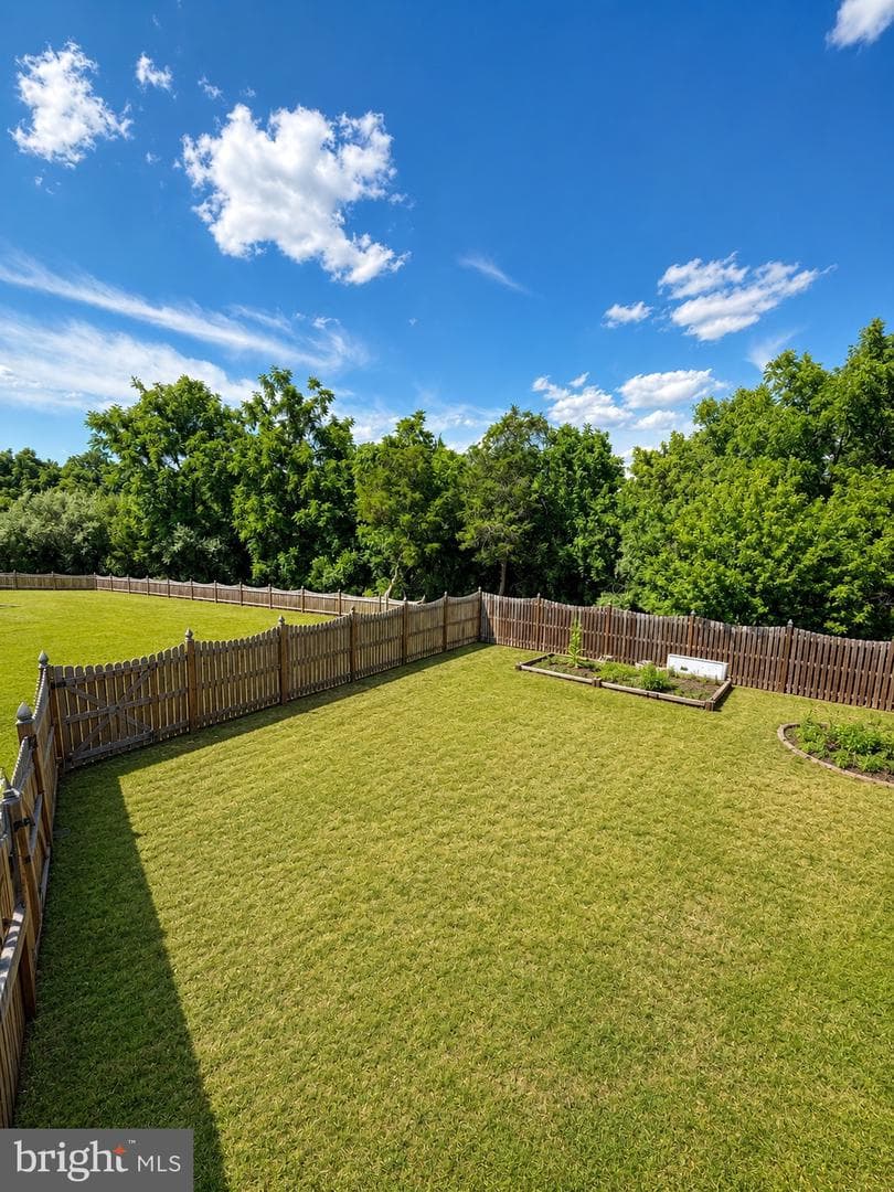 43100 Addlestone Place photo 49