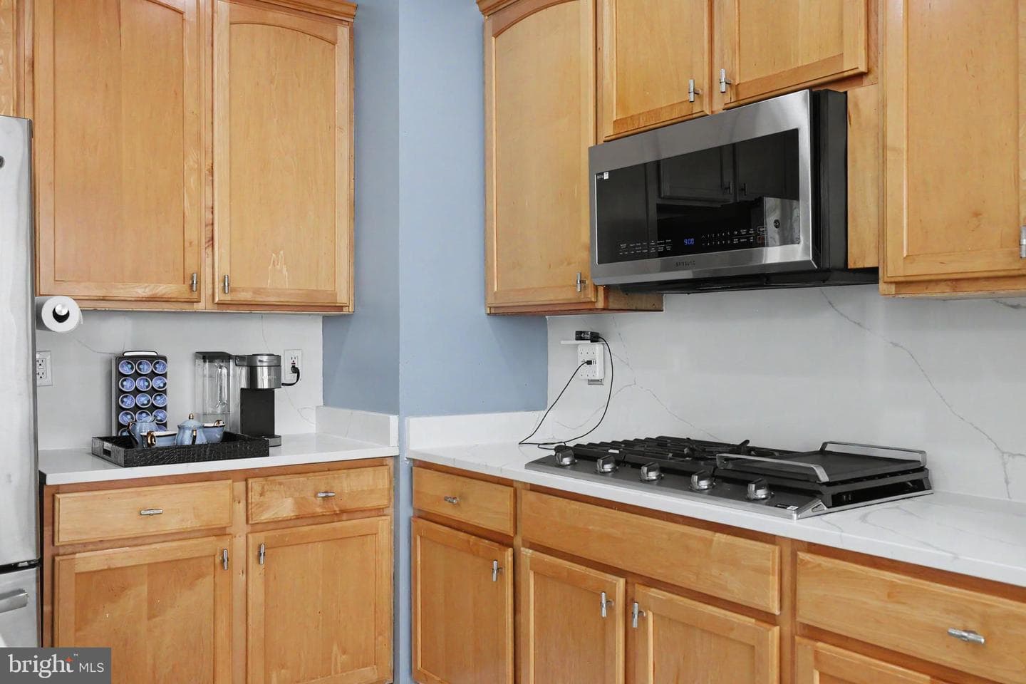 21122 Angela Square photo 12