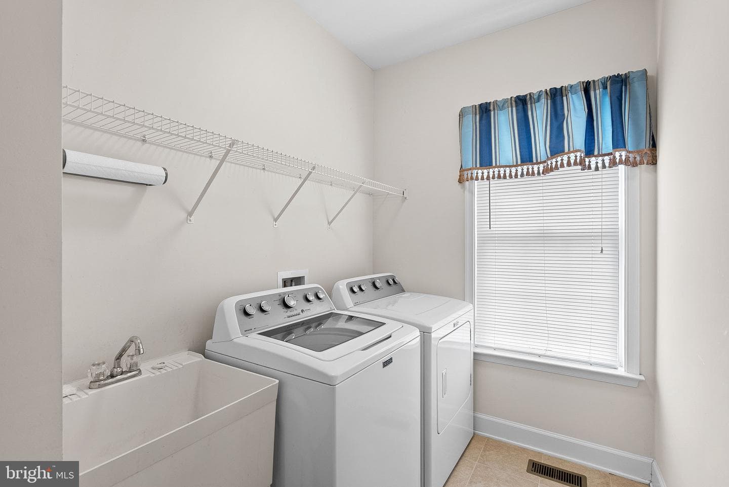 41288 Smythe Way photo 33
