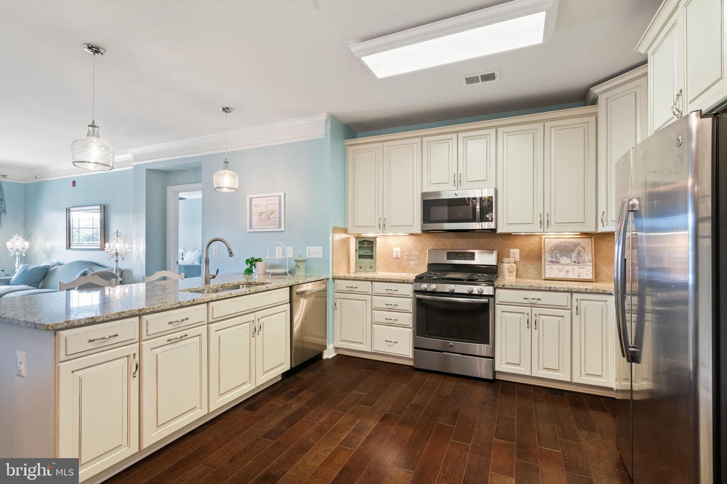44589 York Crest Terrace #405 photo 10
