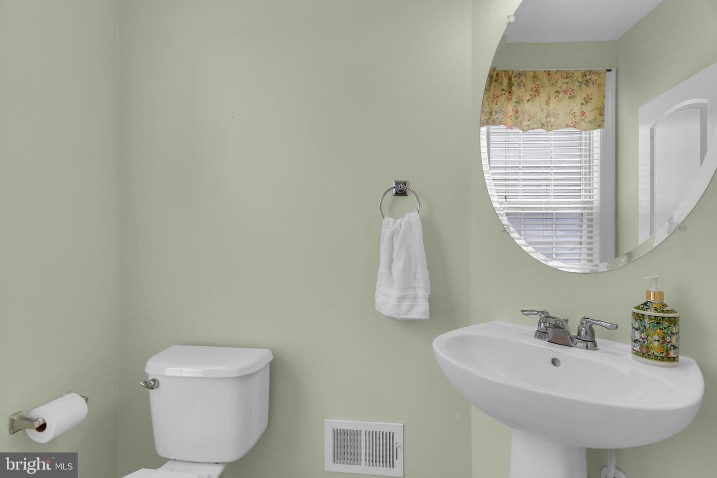 42706 Chisholm photo 16