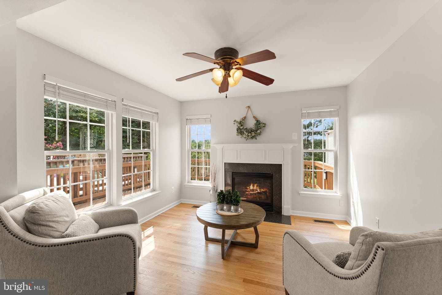 203 Shirley Square SE photo 23