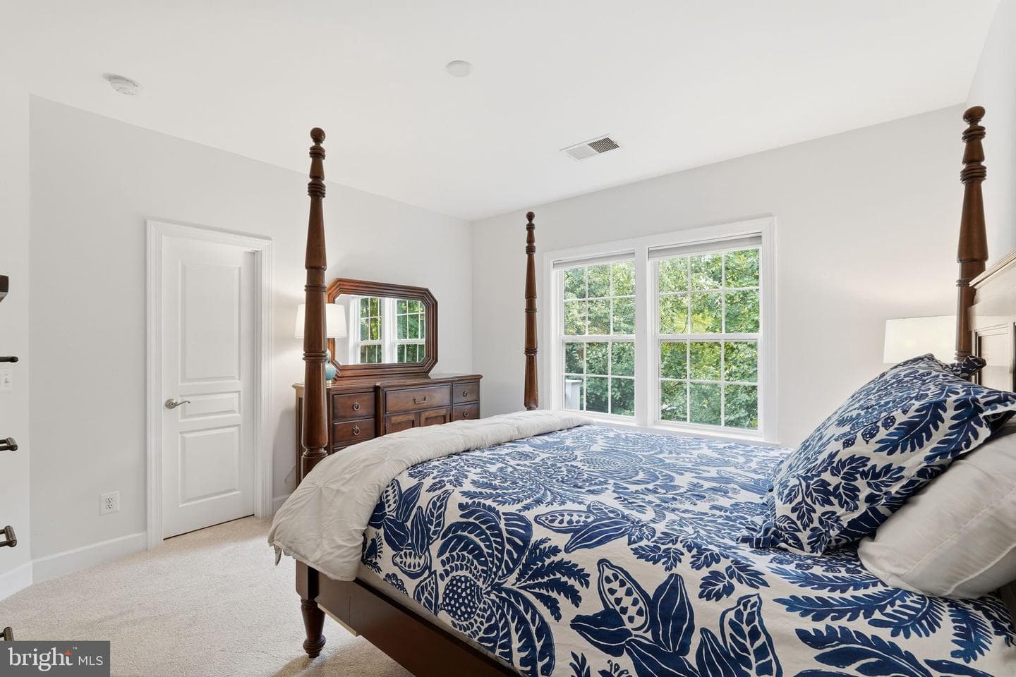 23054 Bronstein Lane photo 43