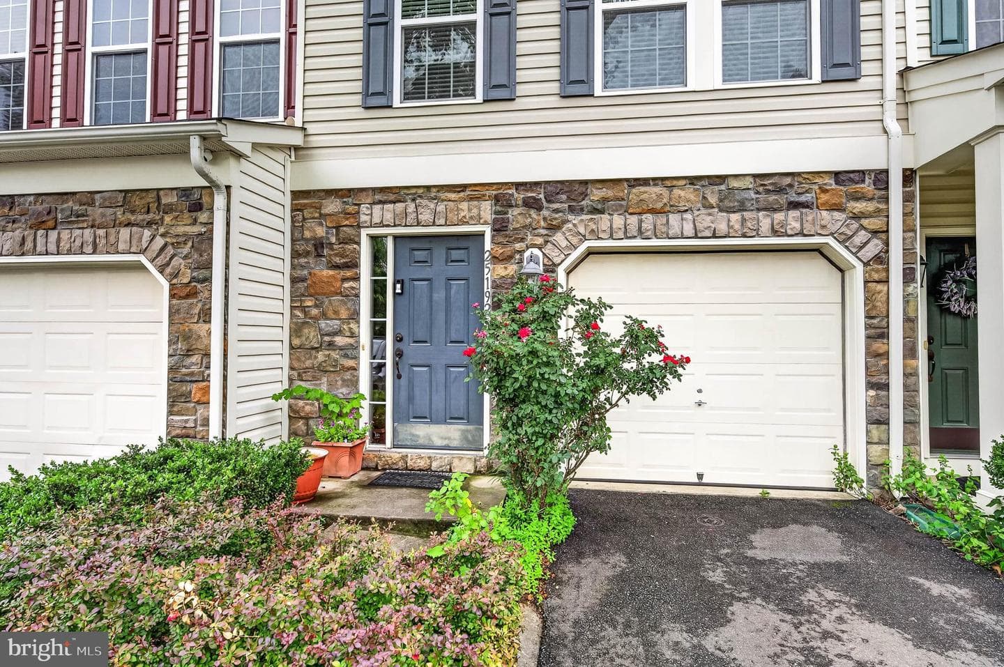 25192 Quartzite Terrace, Aldie
