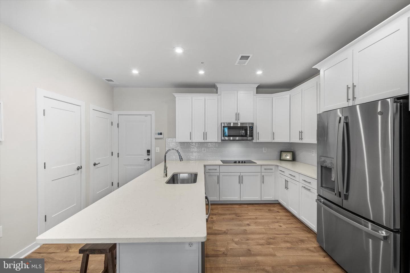 44481 Wolfhound Sq photo 3