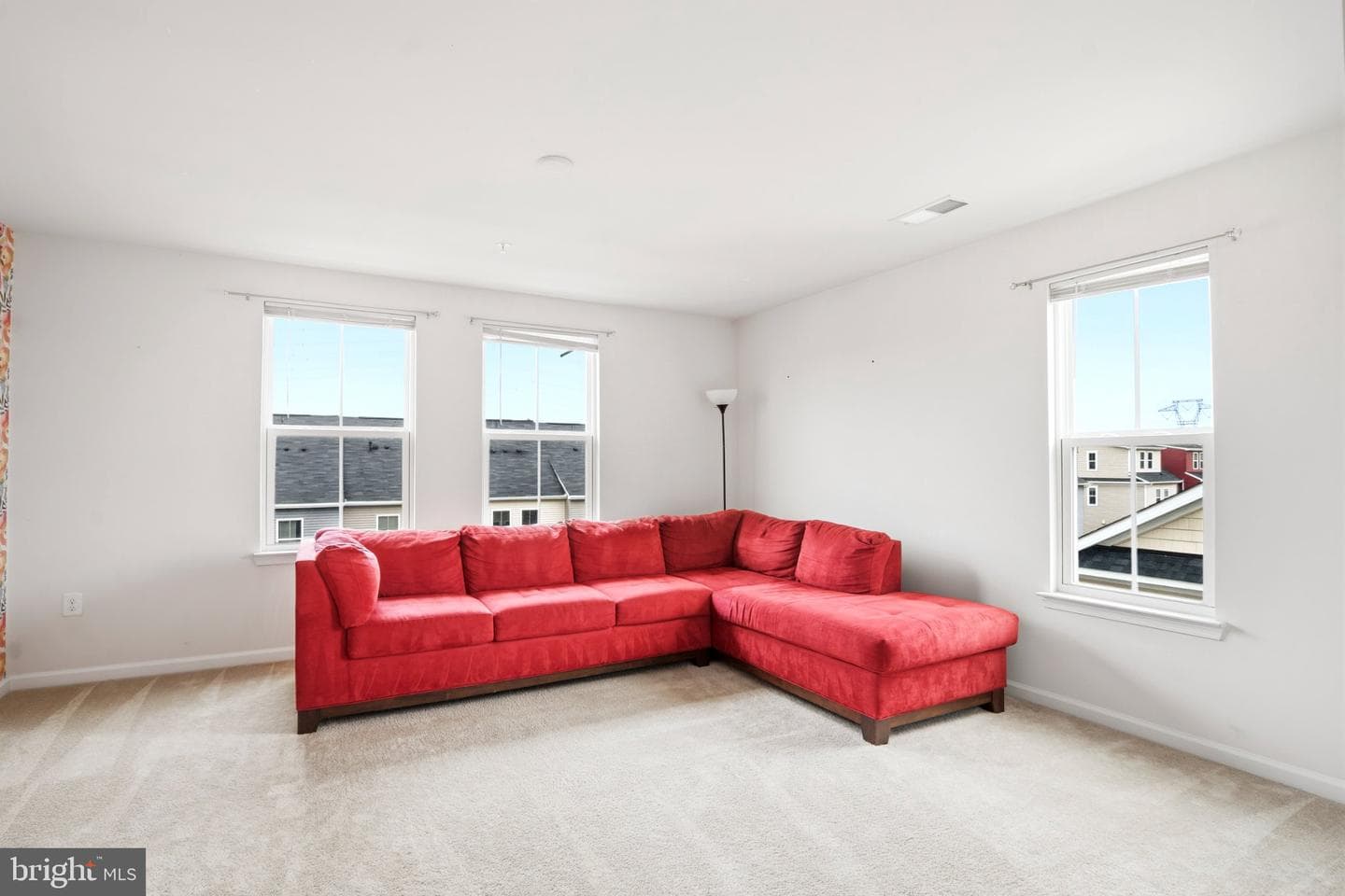 41768 Mcmonagle Square photo 19