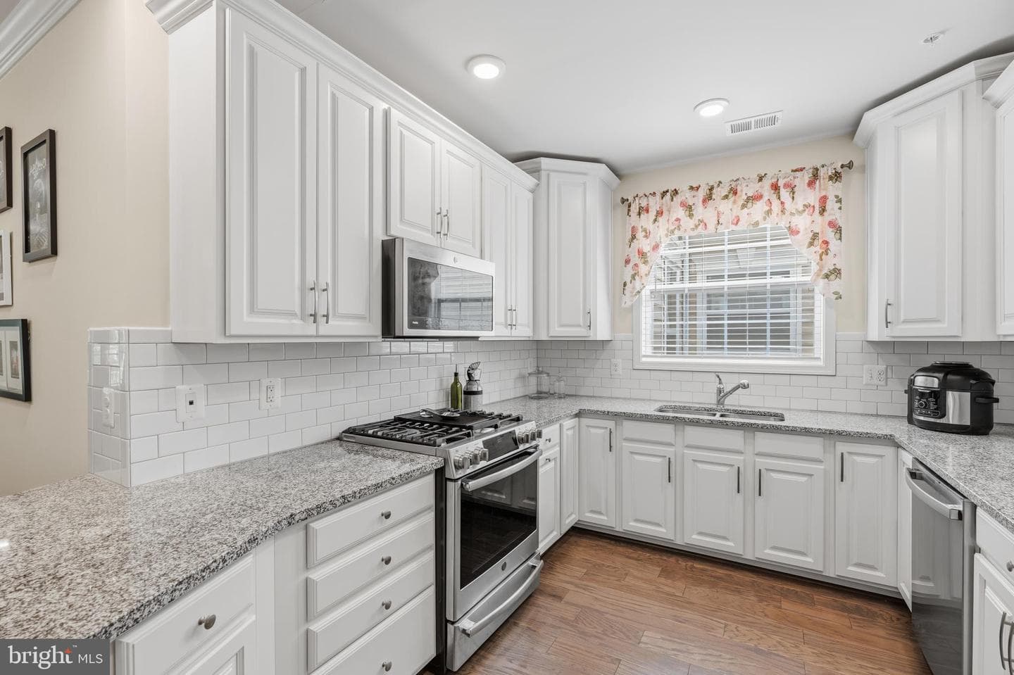 23235 Milltown Knoll Square #107 photo 11