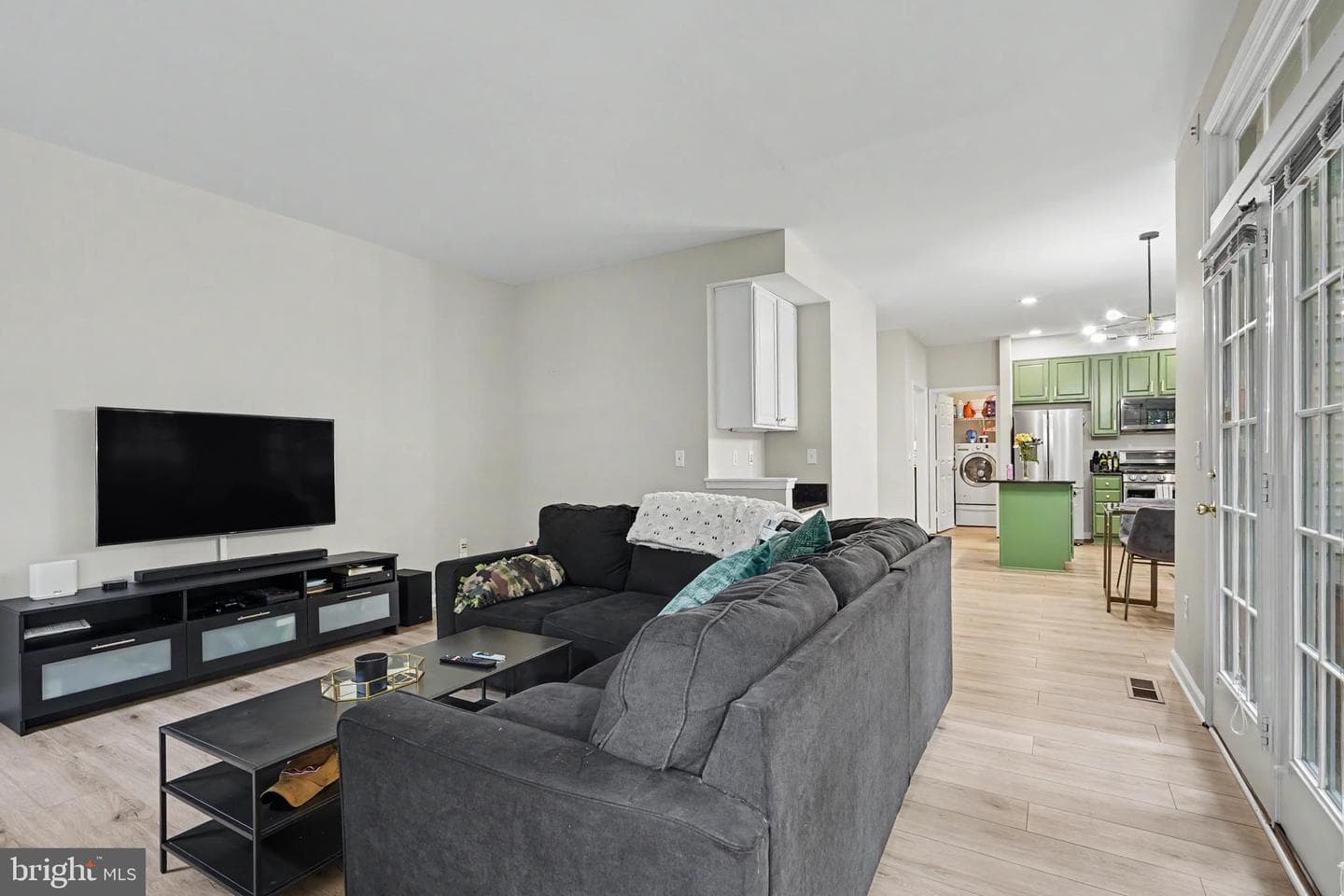 201 Jennings Court SE photo 26