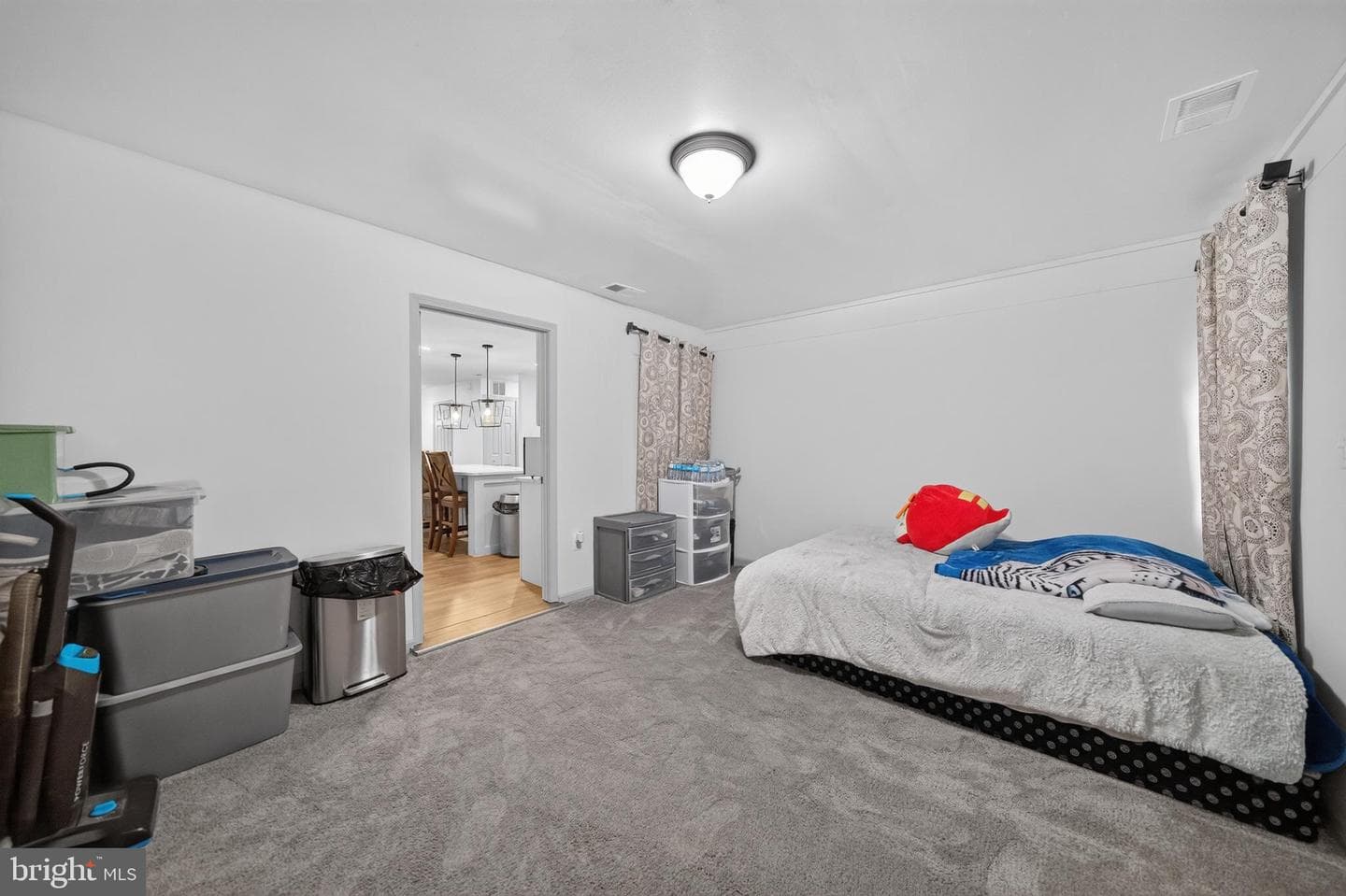 1314 E Holly Avenue photo 17