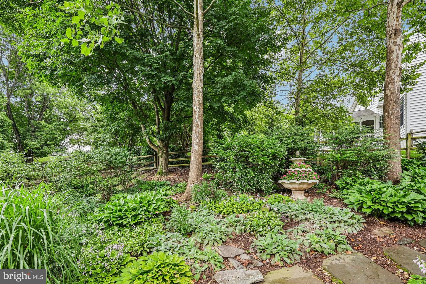 47404 Middle Bluff Place photo 100