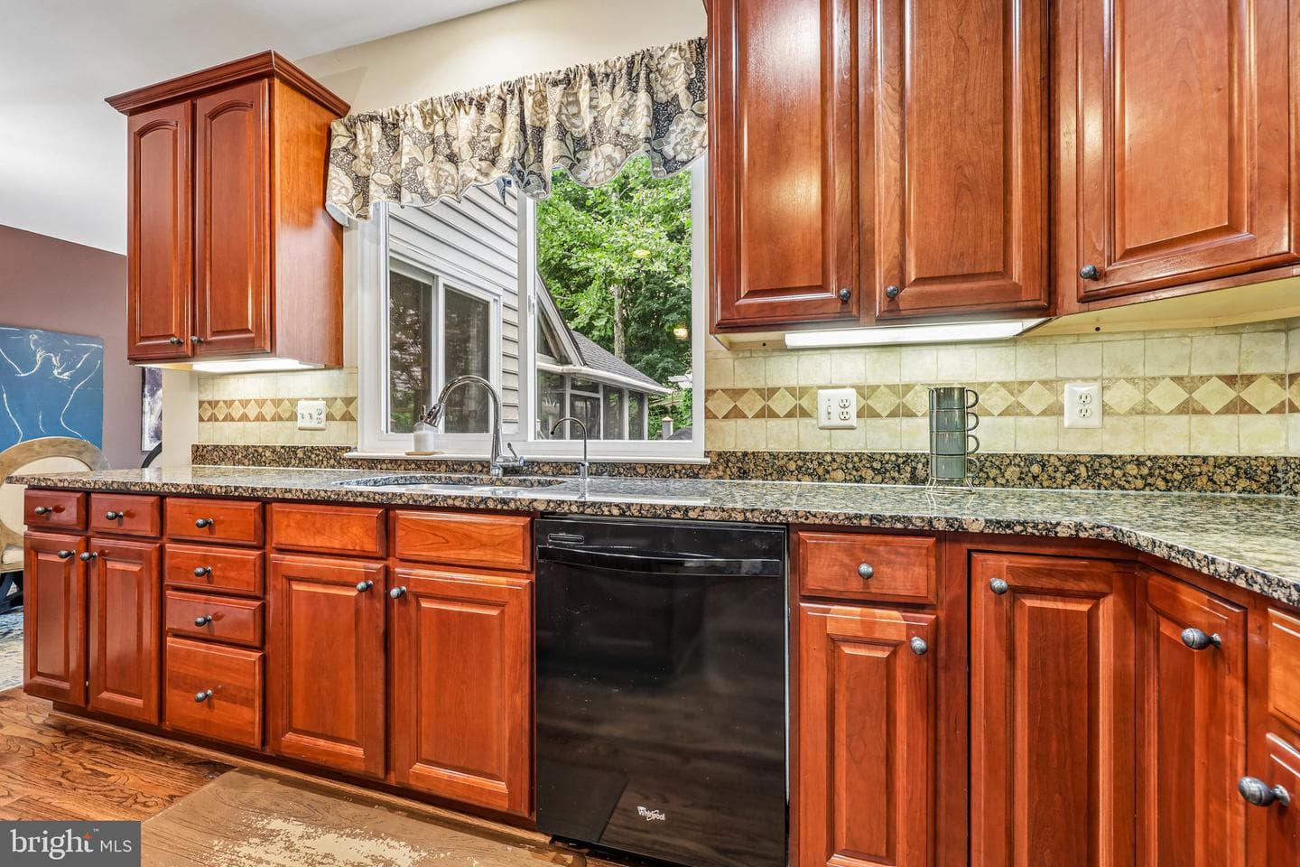 47404 Middle Bluff Place photo 39