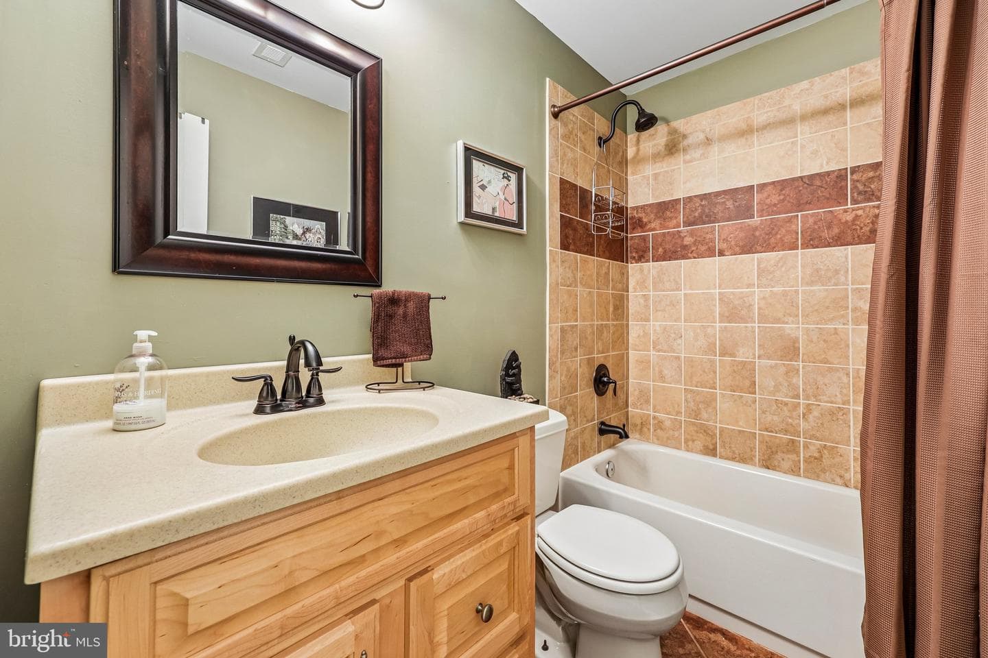 47404 Middle Bluff Place photo 84