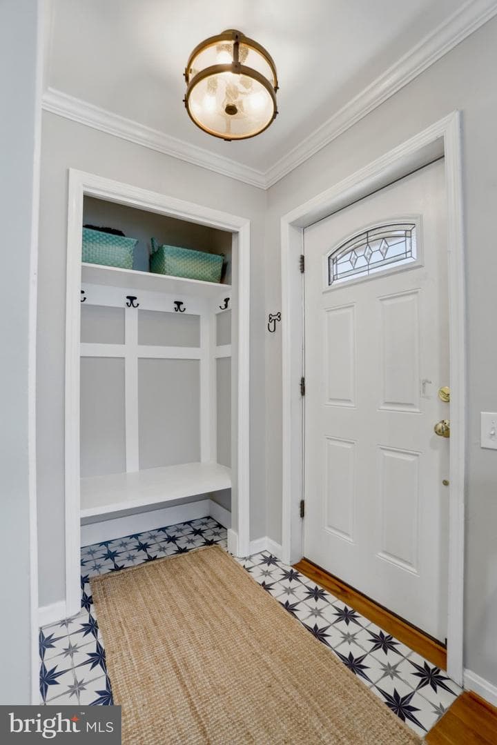 43885 Laburnum Square photo 9
