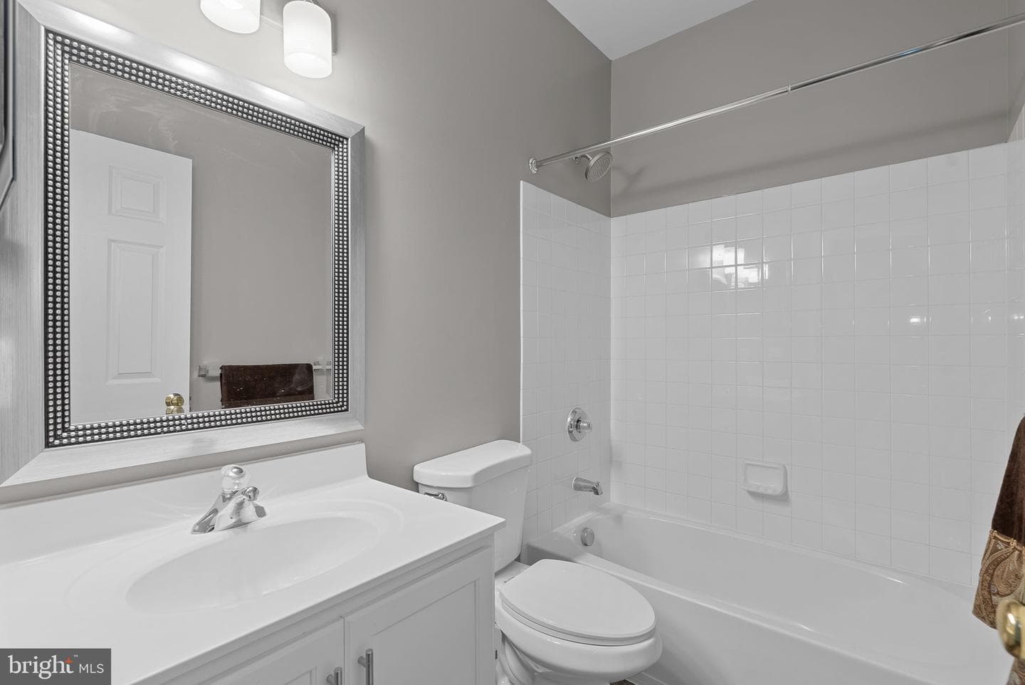 42633 Homefront Terrace photo 18