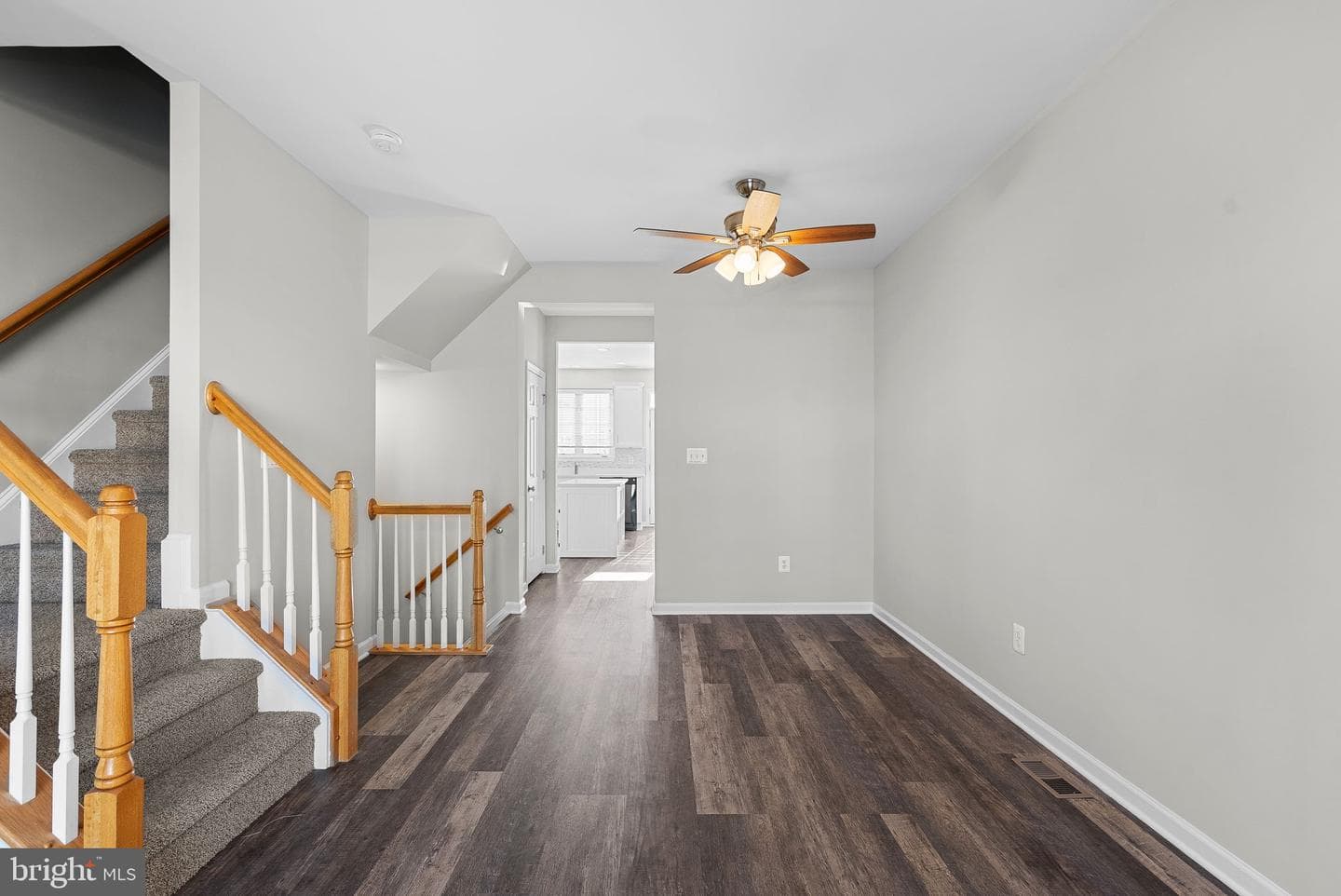 42633 Homefront Terrace photo 23
