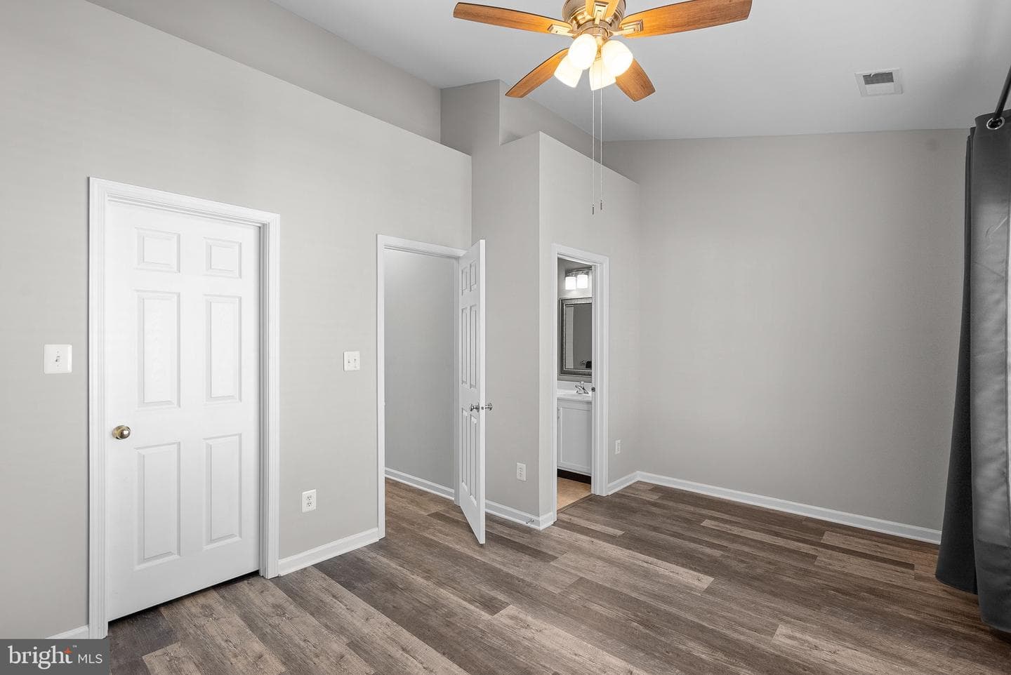 42633 Homefront Terrace photo 47