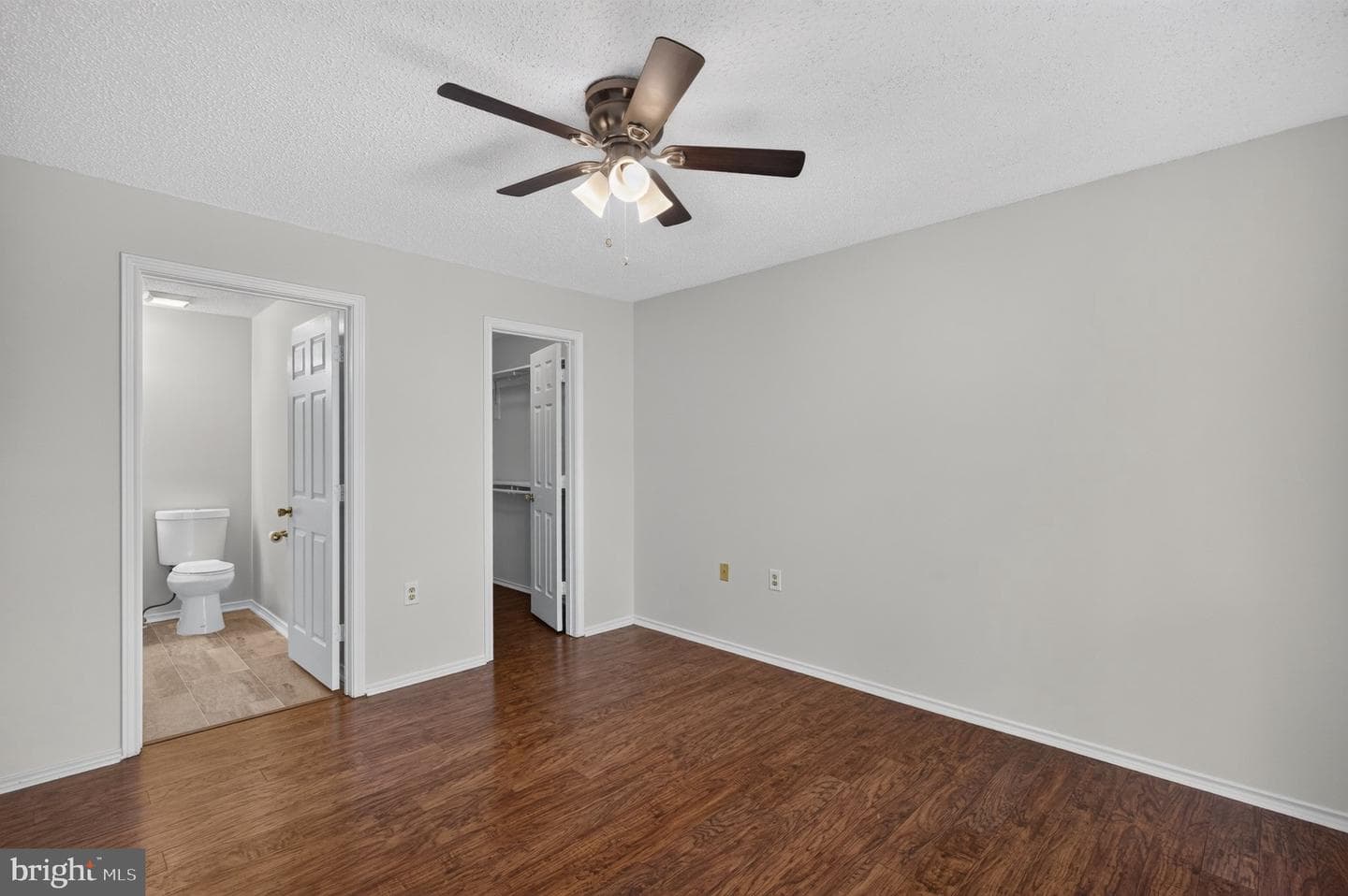 21029 Timber Ridge Terrace #302 photo 15