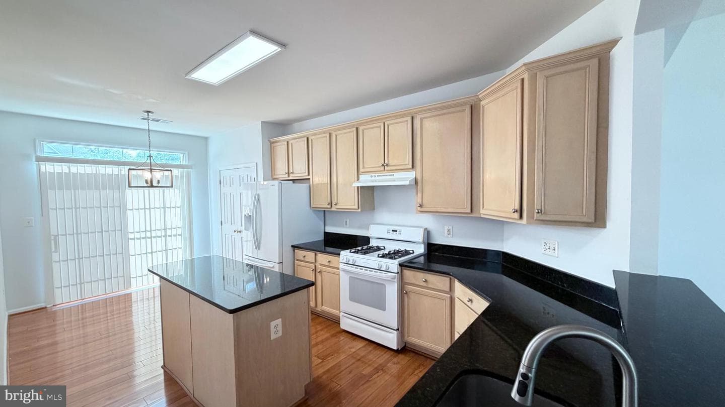20965 Kittanning Ln photo 13