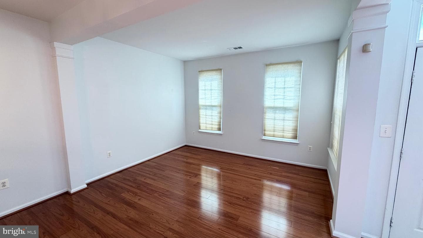 20965 Kittanning Ln photo 3