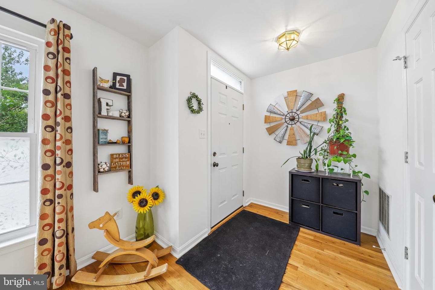 22076 Manning Square photo 9