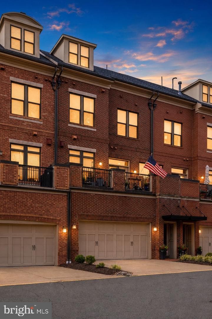 208 Railbender Alley SE, Leesburg