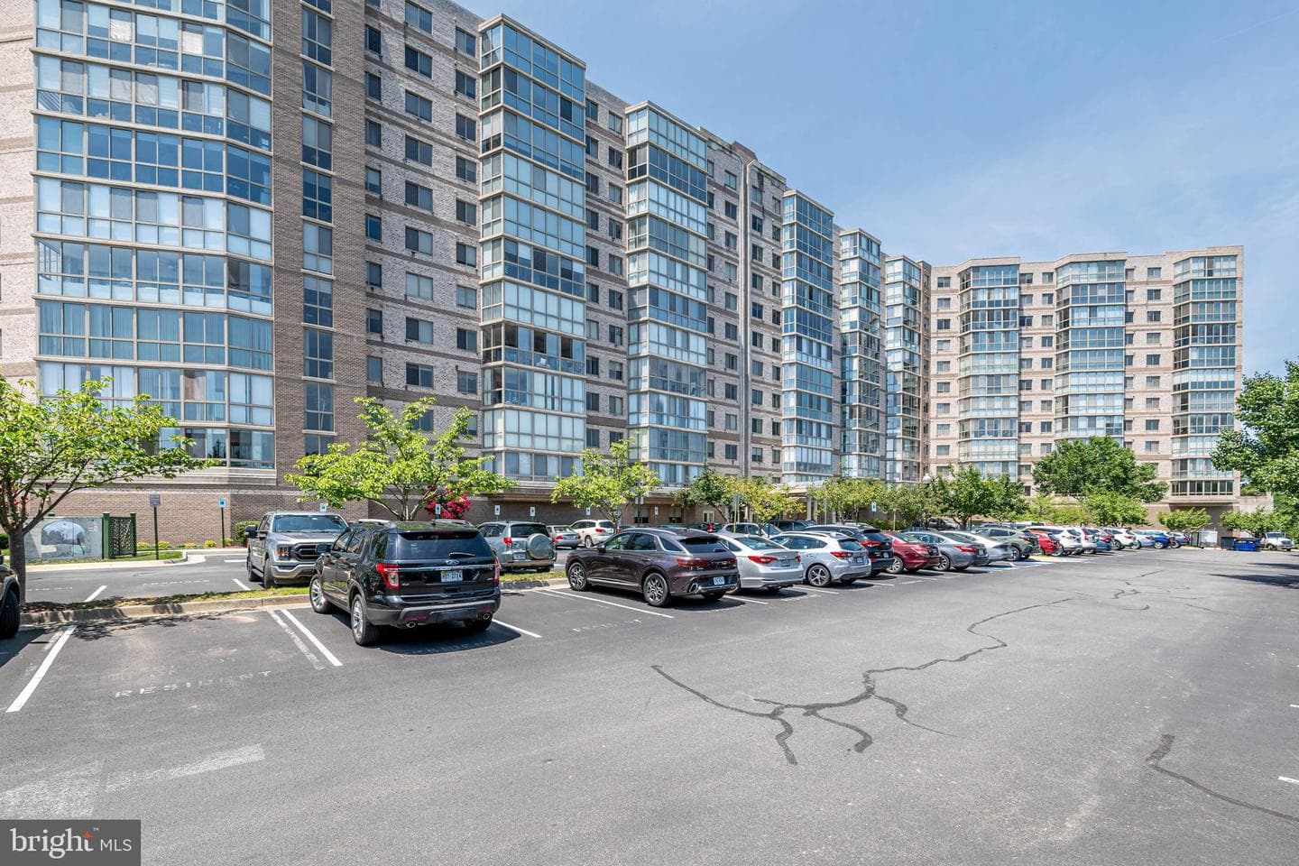 19355 Cypress Ridge Terrace #708, Leesburg