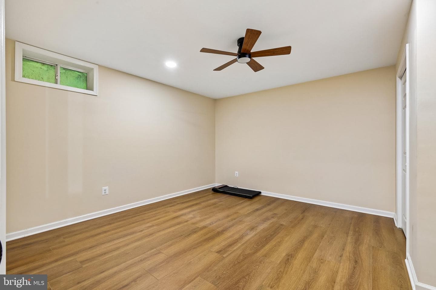 909 Sweet William Court SE photo 31