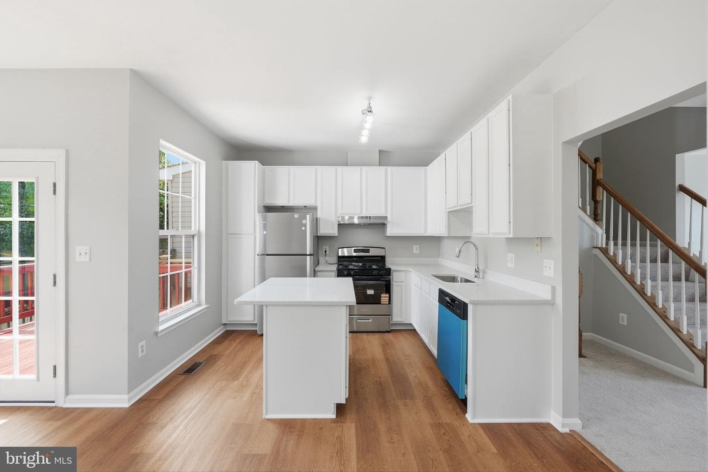 45526 Lake Haven Terrace photo 15
