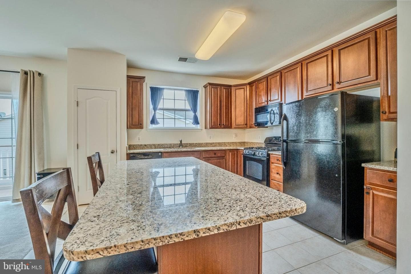 19466 Promenade Drive photo 4