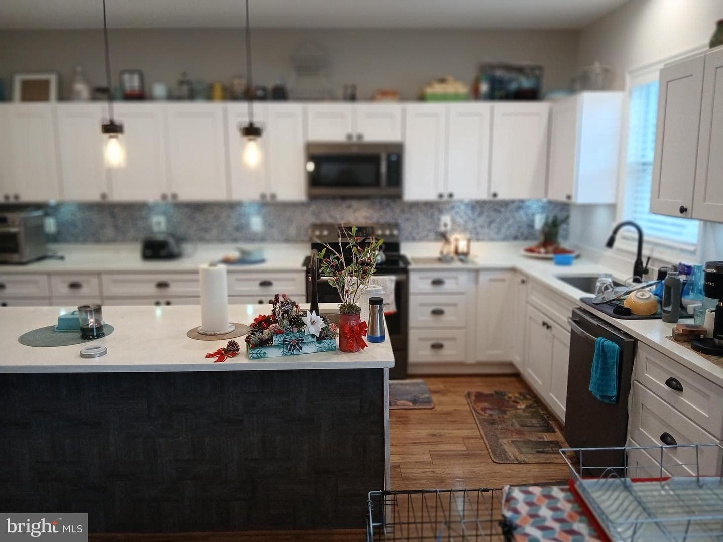 11337 Russell Road photo 5