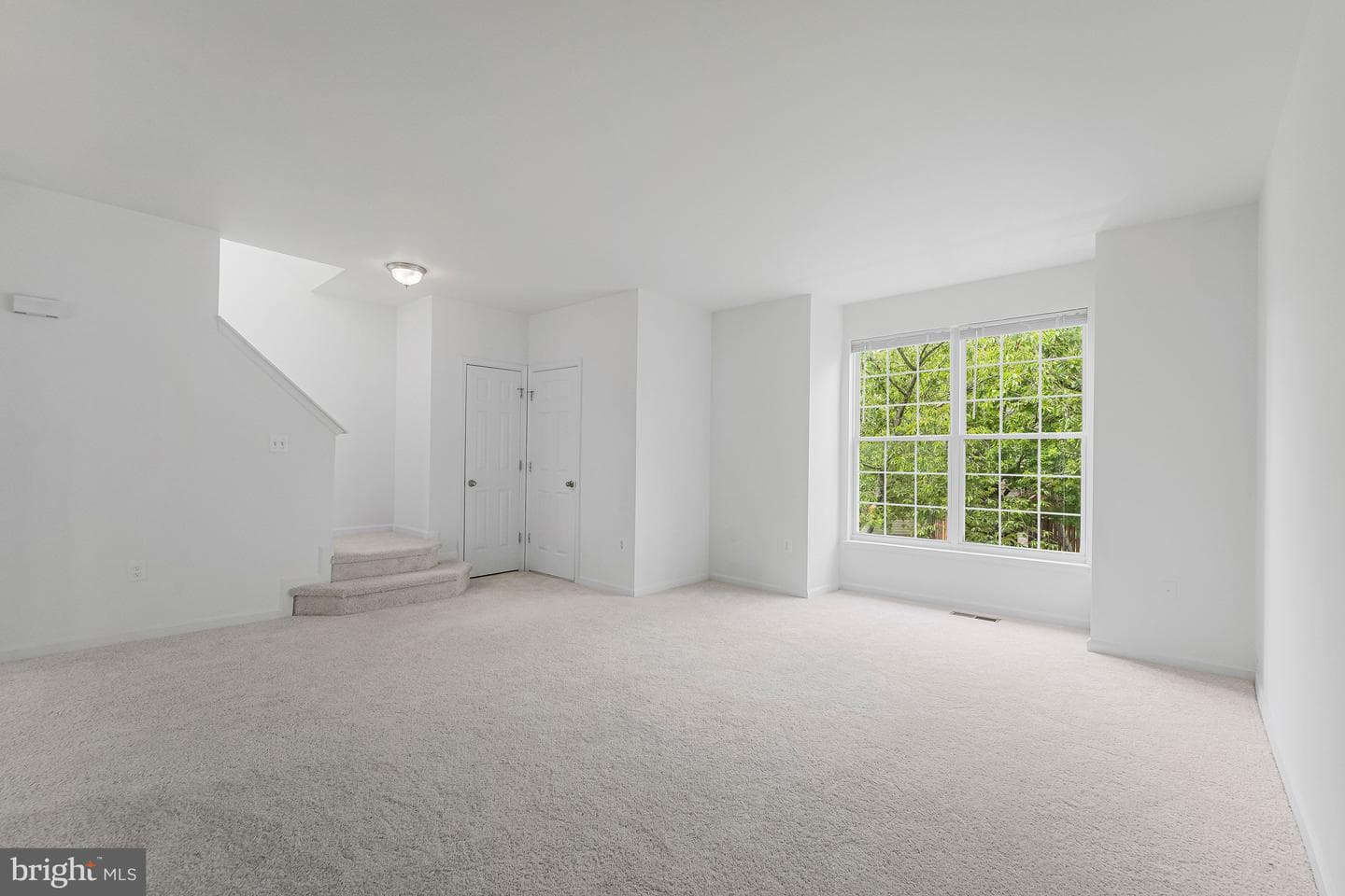 44177 Paget Terrace photo 19