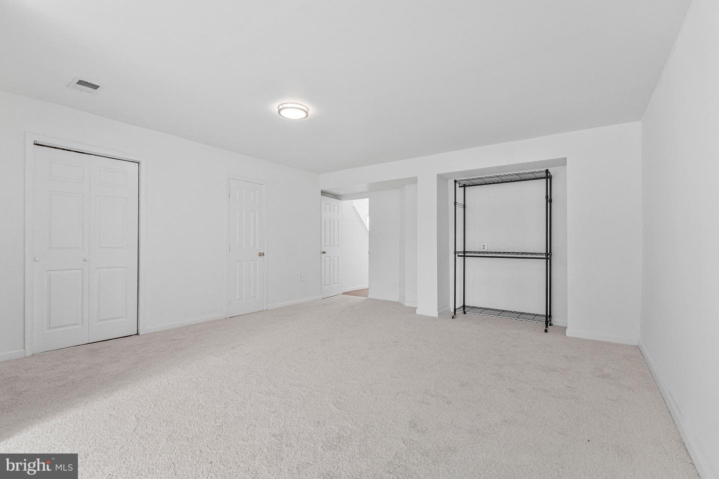 44177 Paget Terrace photo 37