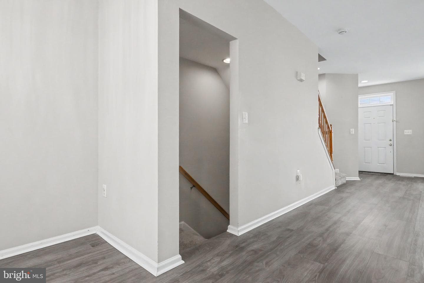 453 Pearlbush Square NE photo 48