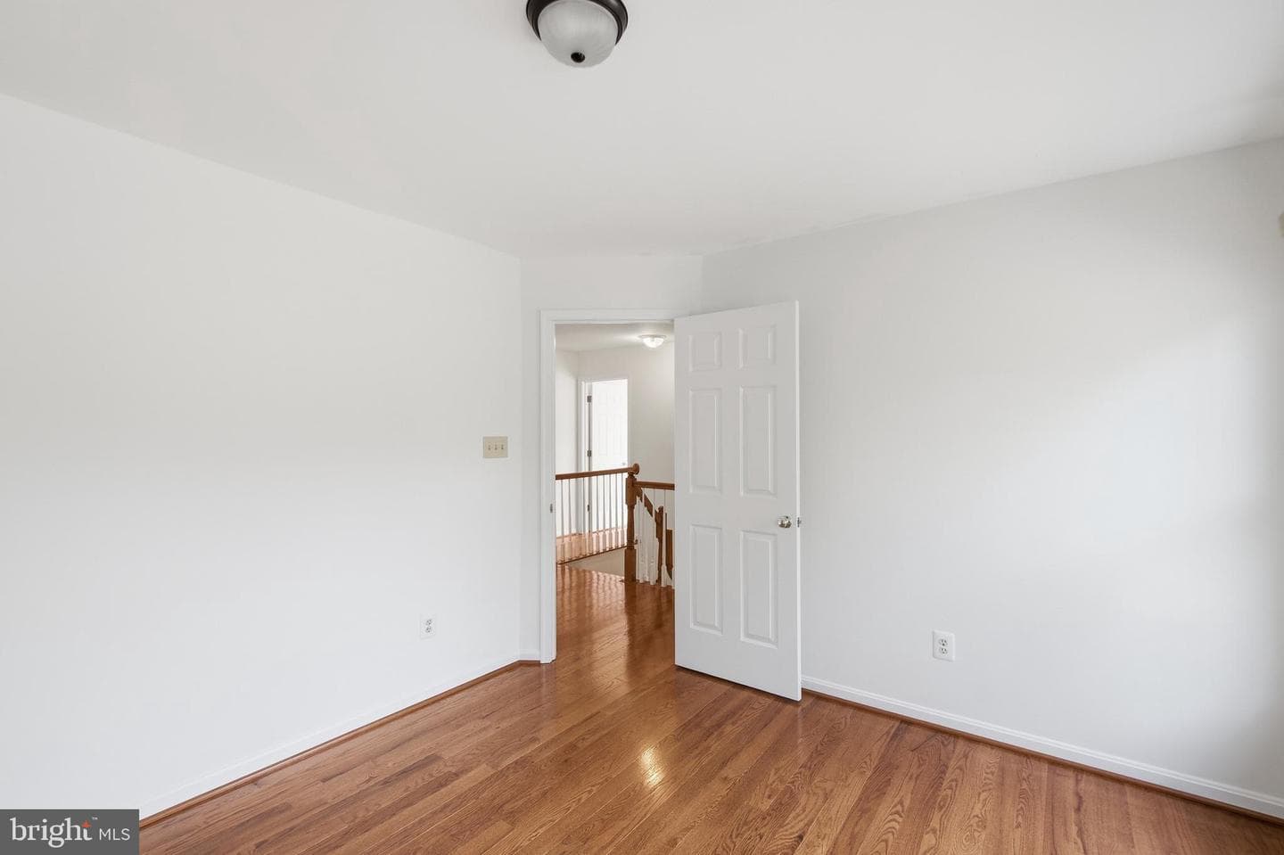 46405 Esterbrook Circle photo 42