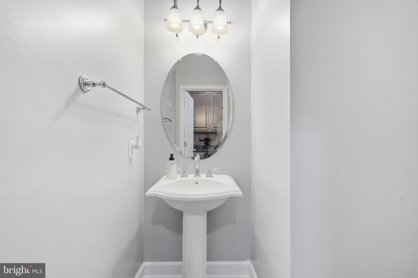 20789 Red Cedar Drive photo 31