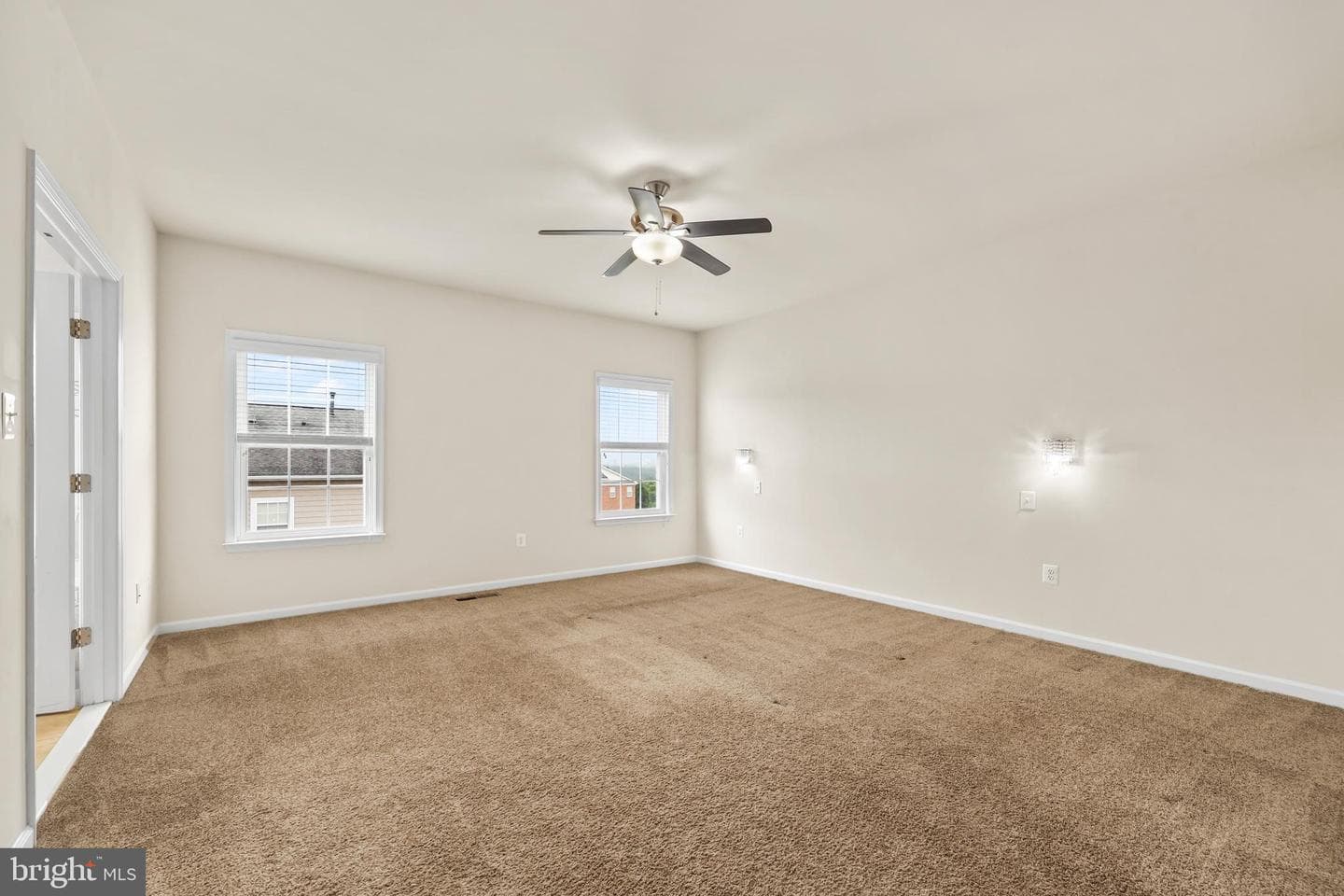20837 Houseman Terrace photo 29