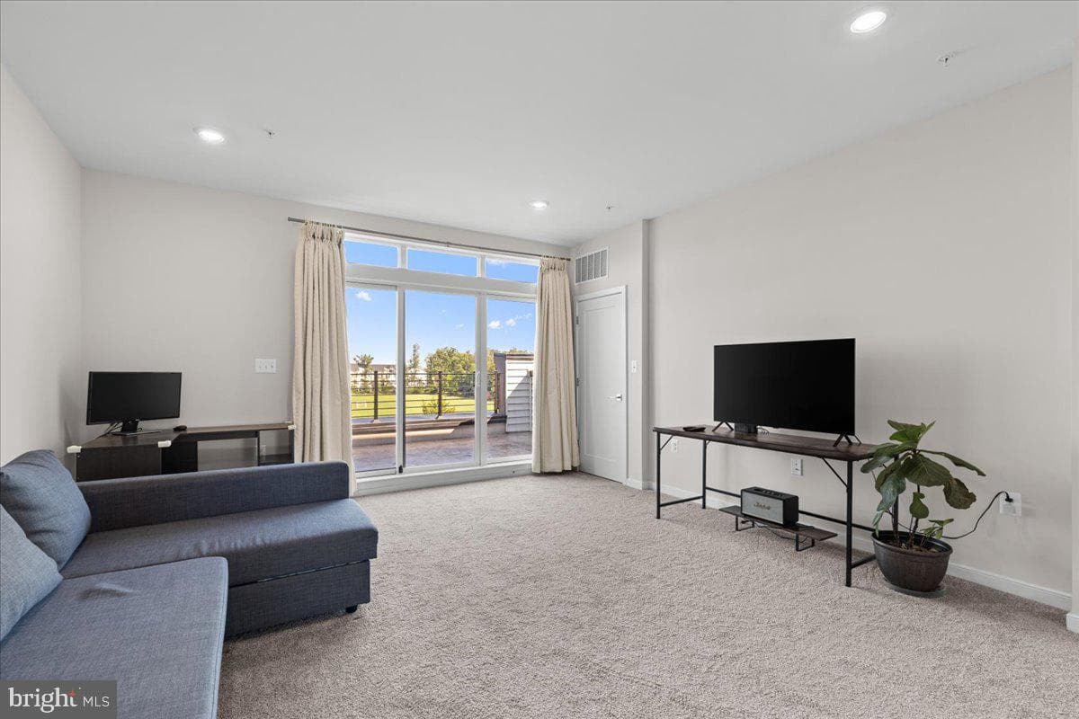 42236 Bunting Terrace photo 33