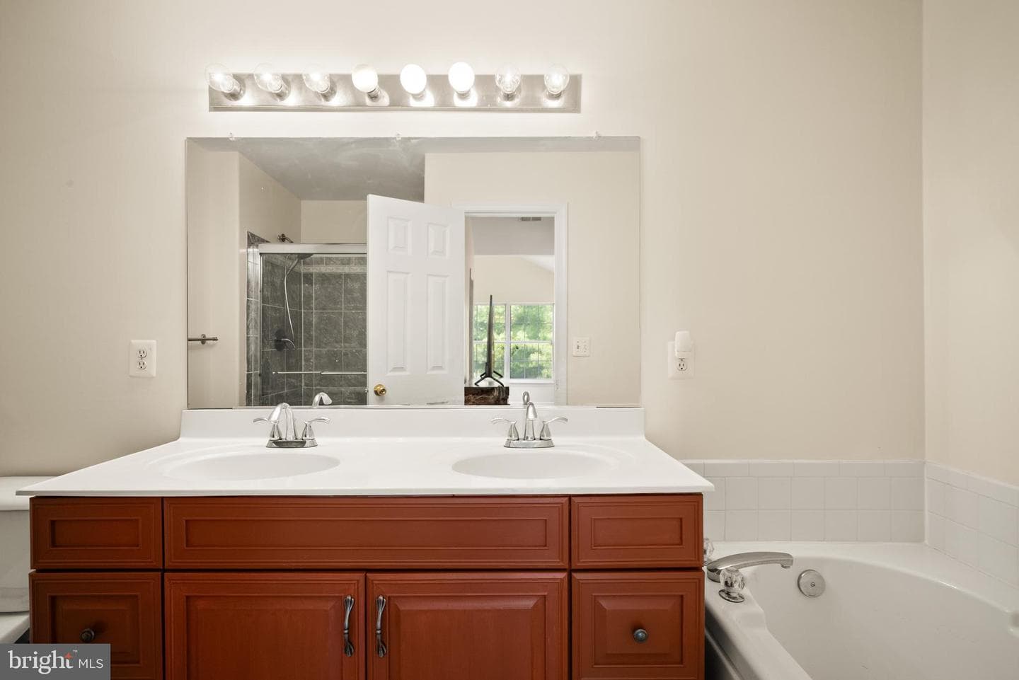 21020 Mossy Glen Terrace photo 34