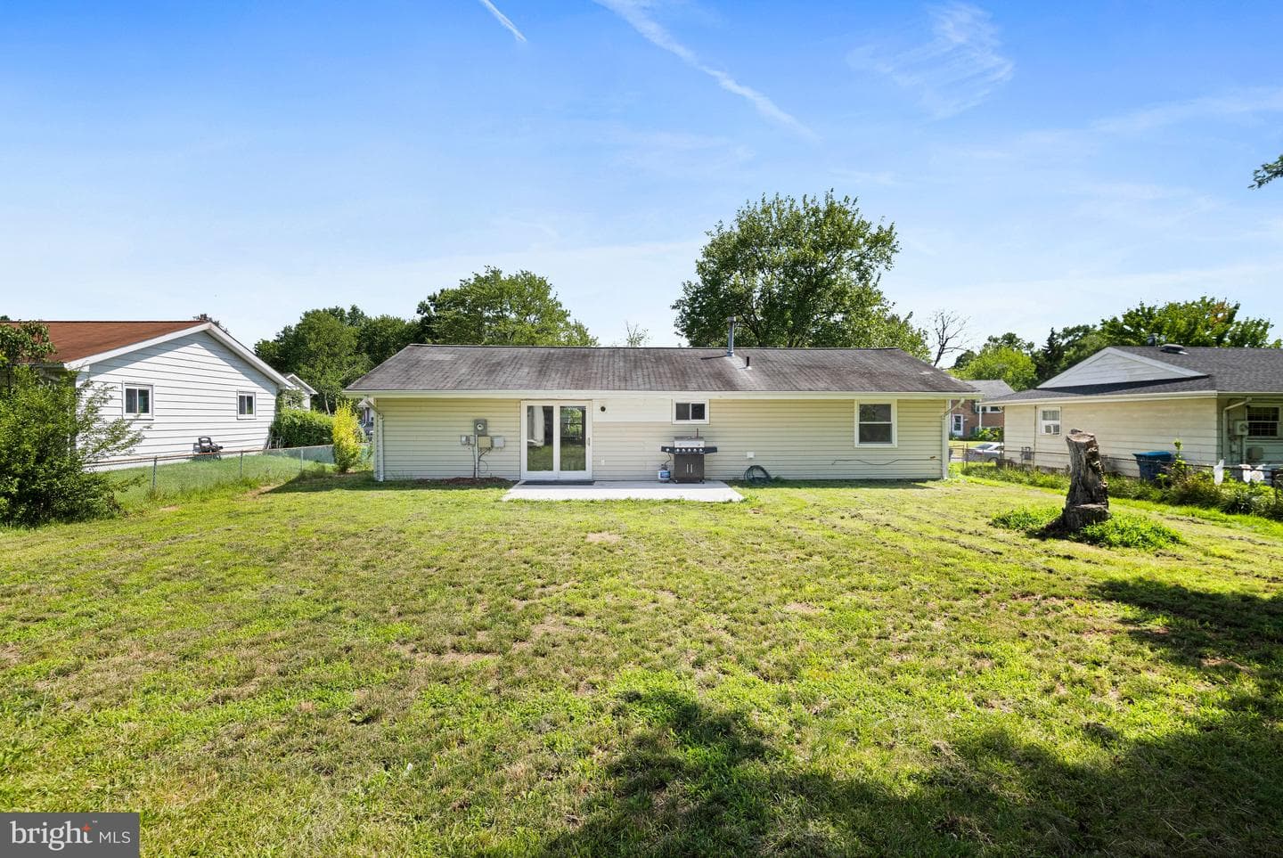 501 E Poplar Road E photo 45