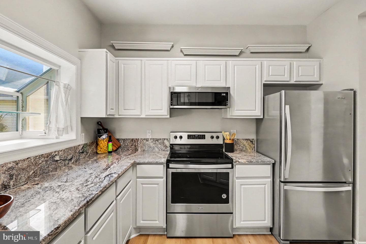 676 Gateway Drive SE #812 photo 23