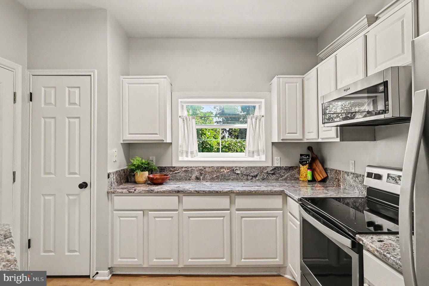 676 Gateway Drive SE #812 photo 24