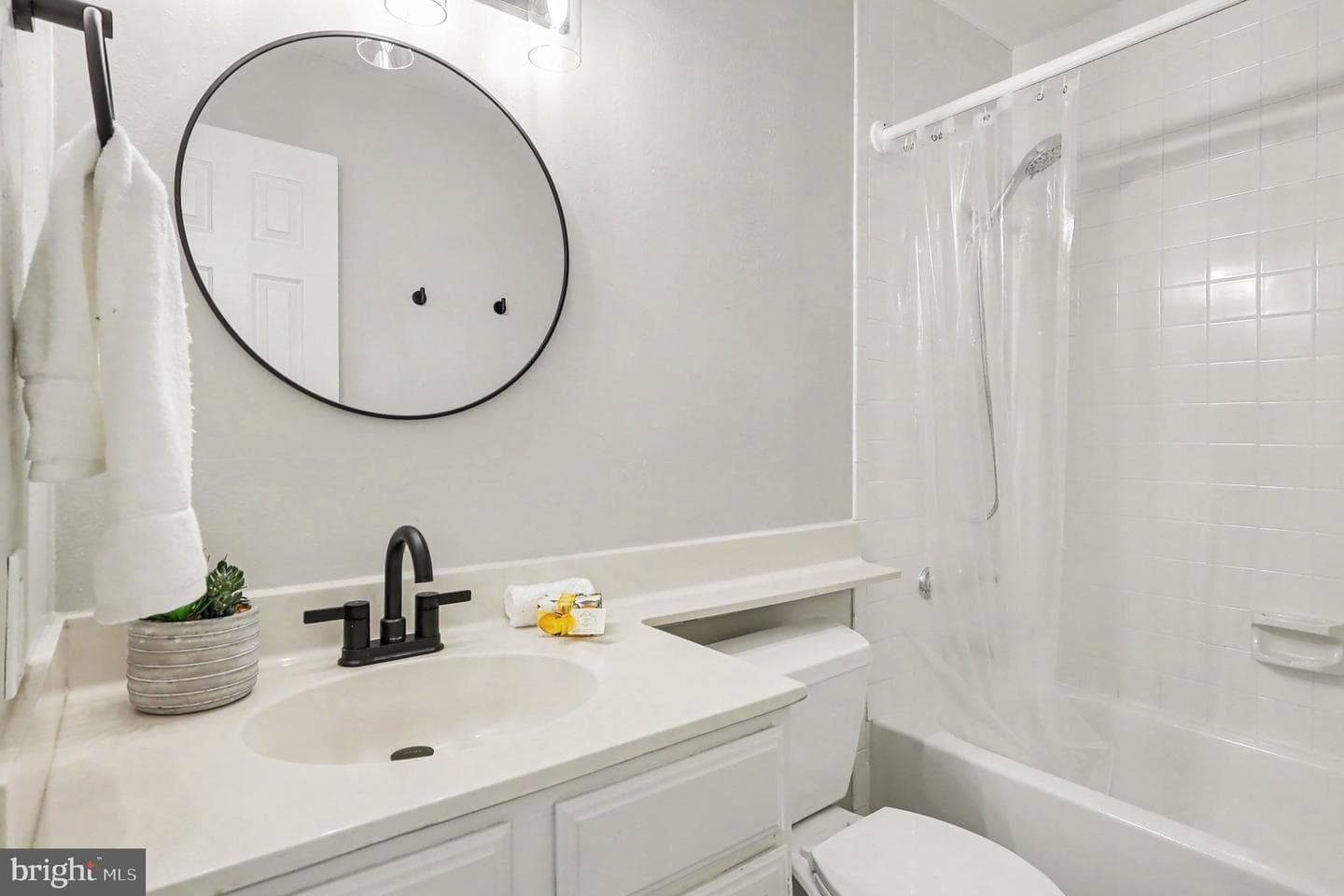 676 Gateway Drive SE #812 photo 7