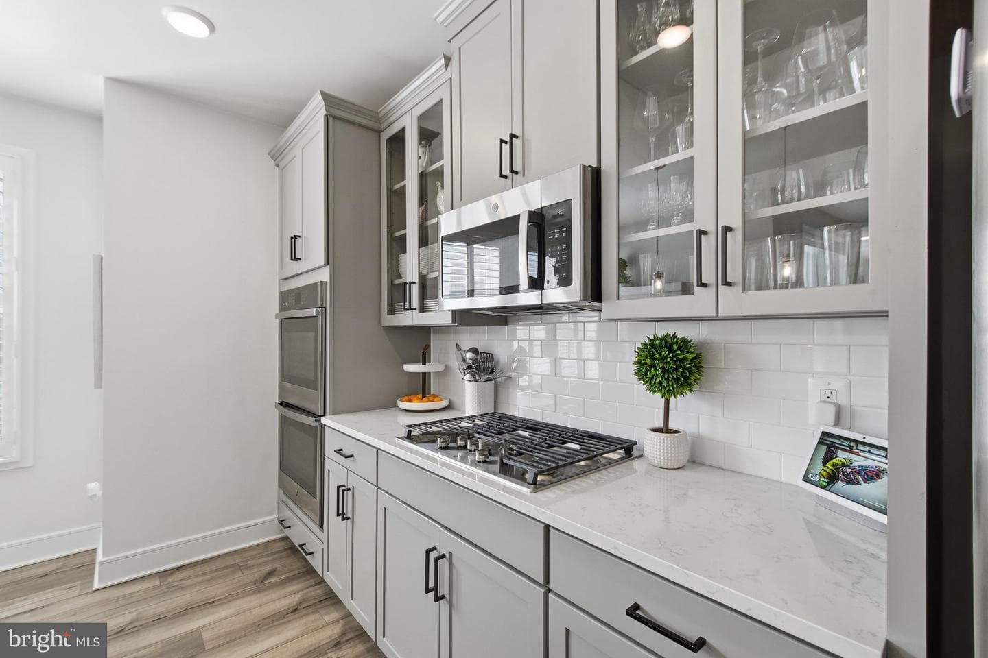 23639 Golden Embers Square #302 photo 12