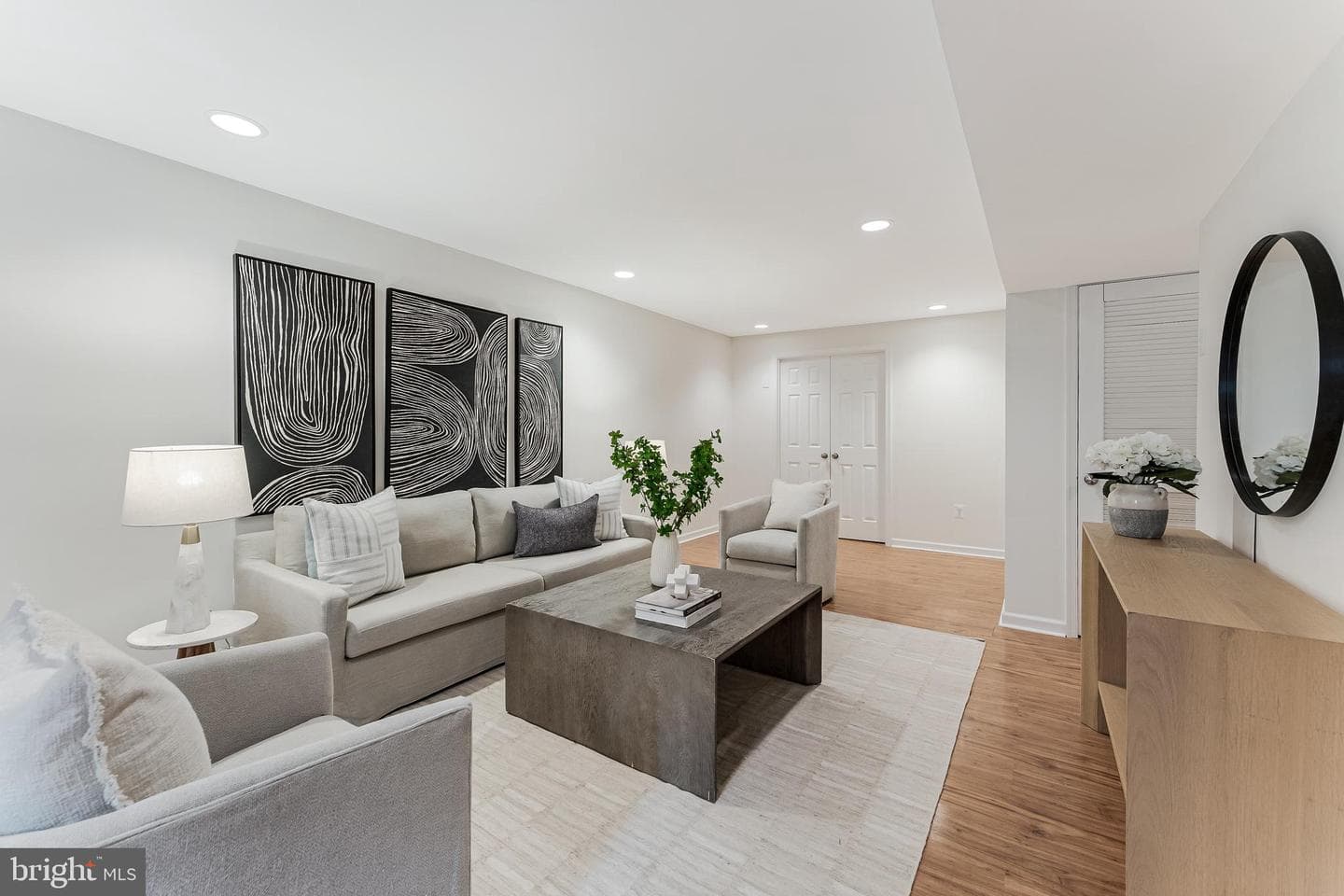 43262 Stoneyglen Court photo 43