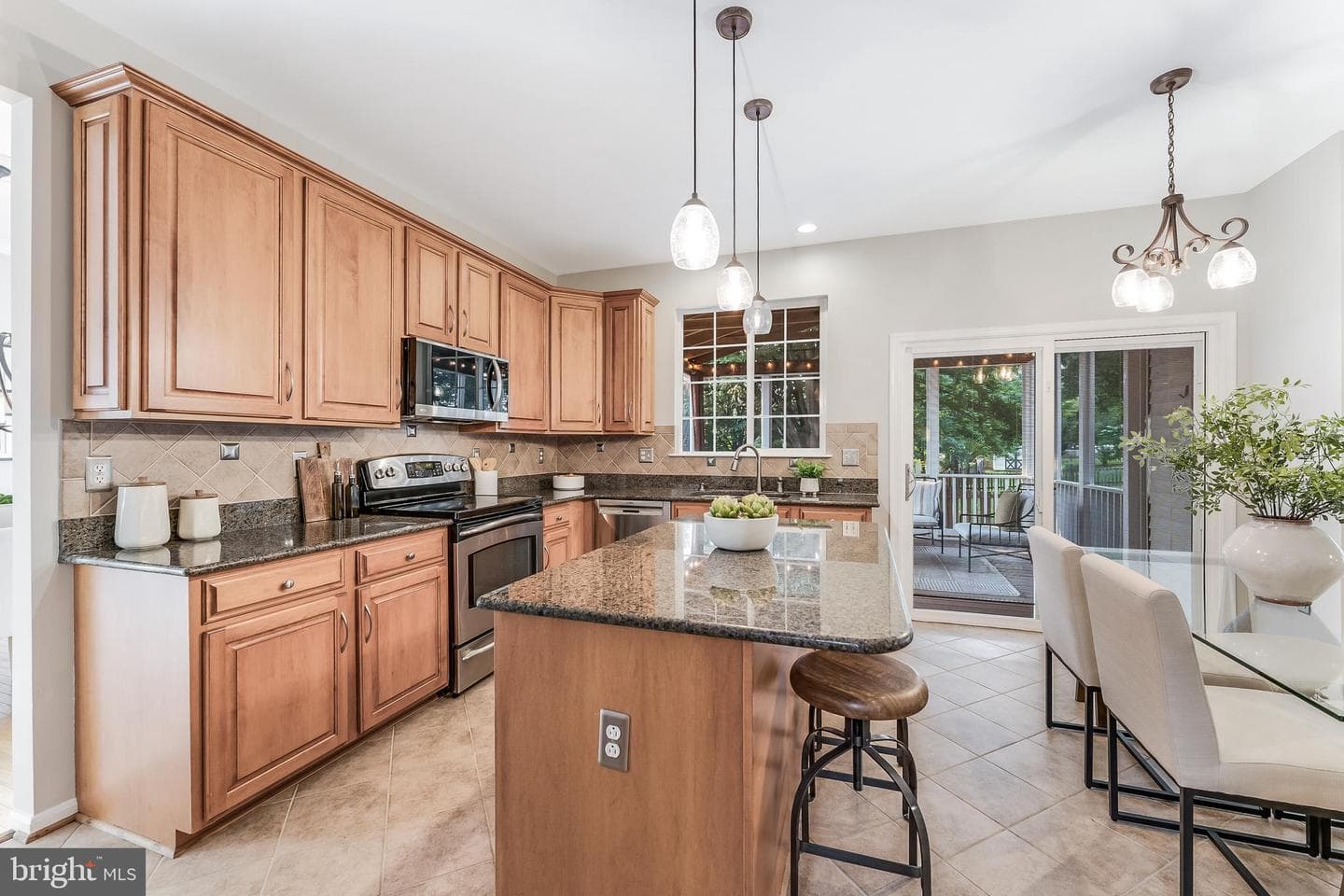 43262 Stoneyglen Court photo 9
