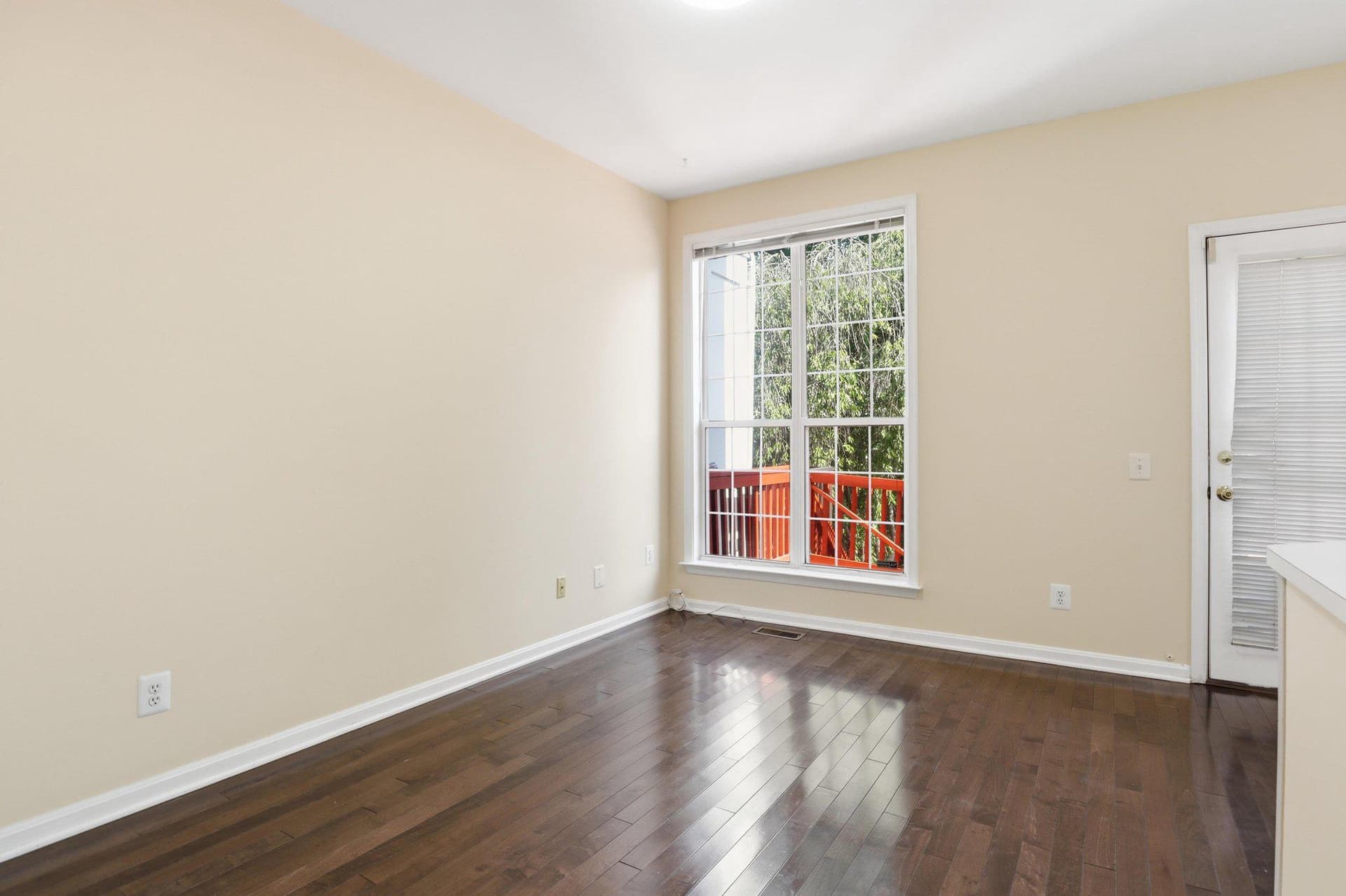 47606 Watkins Island Square photo 12