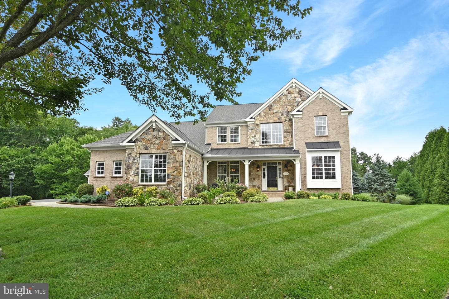 43317 Cedar Pond Place photo 3