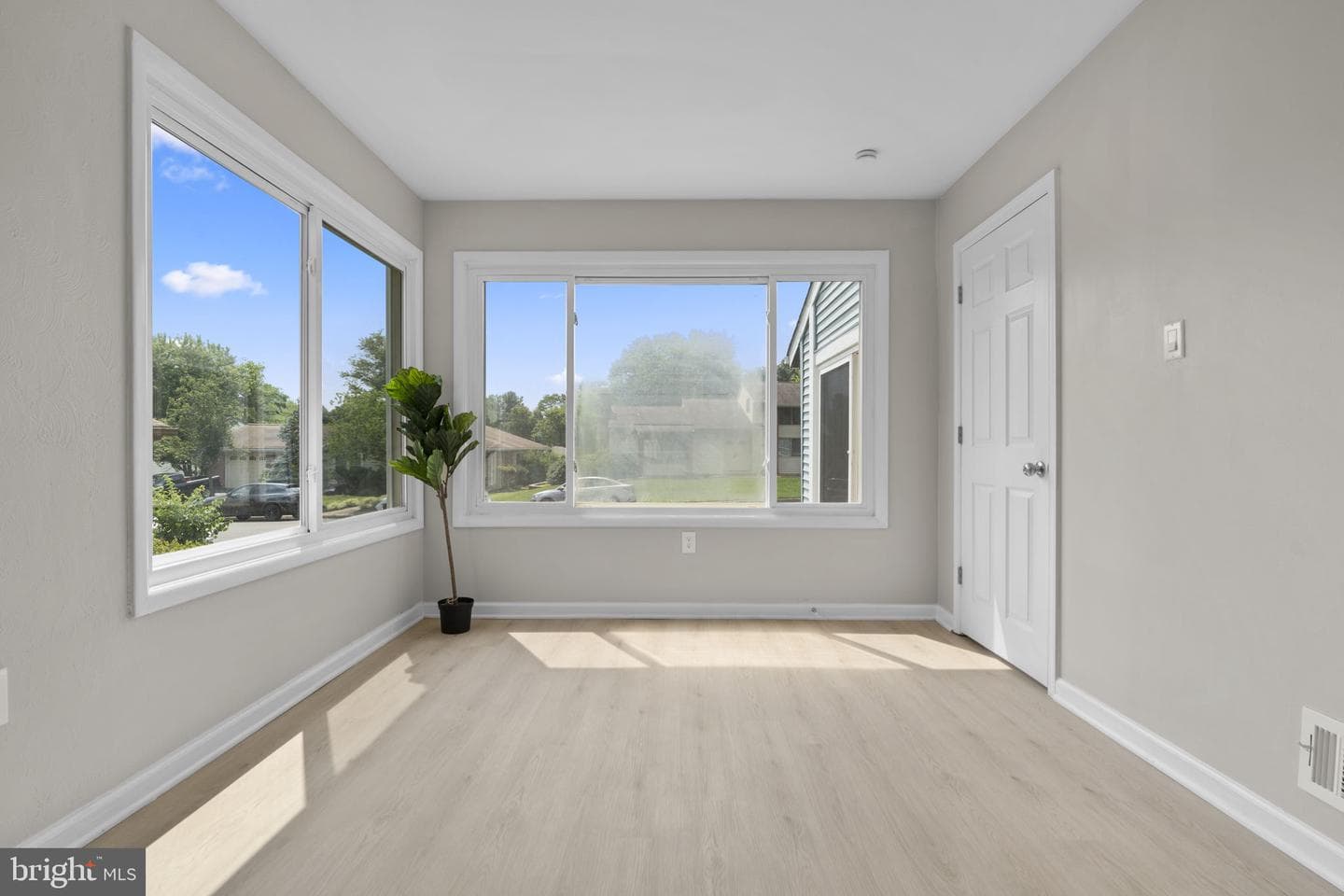 13 Wrightwood Place photo 28