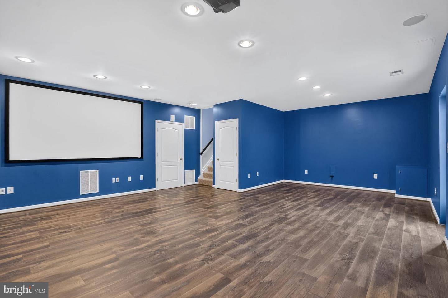 42771 Freedom Street photo 37