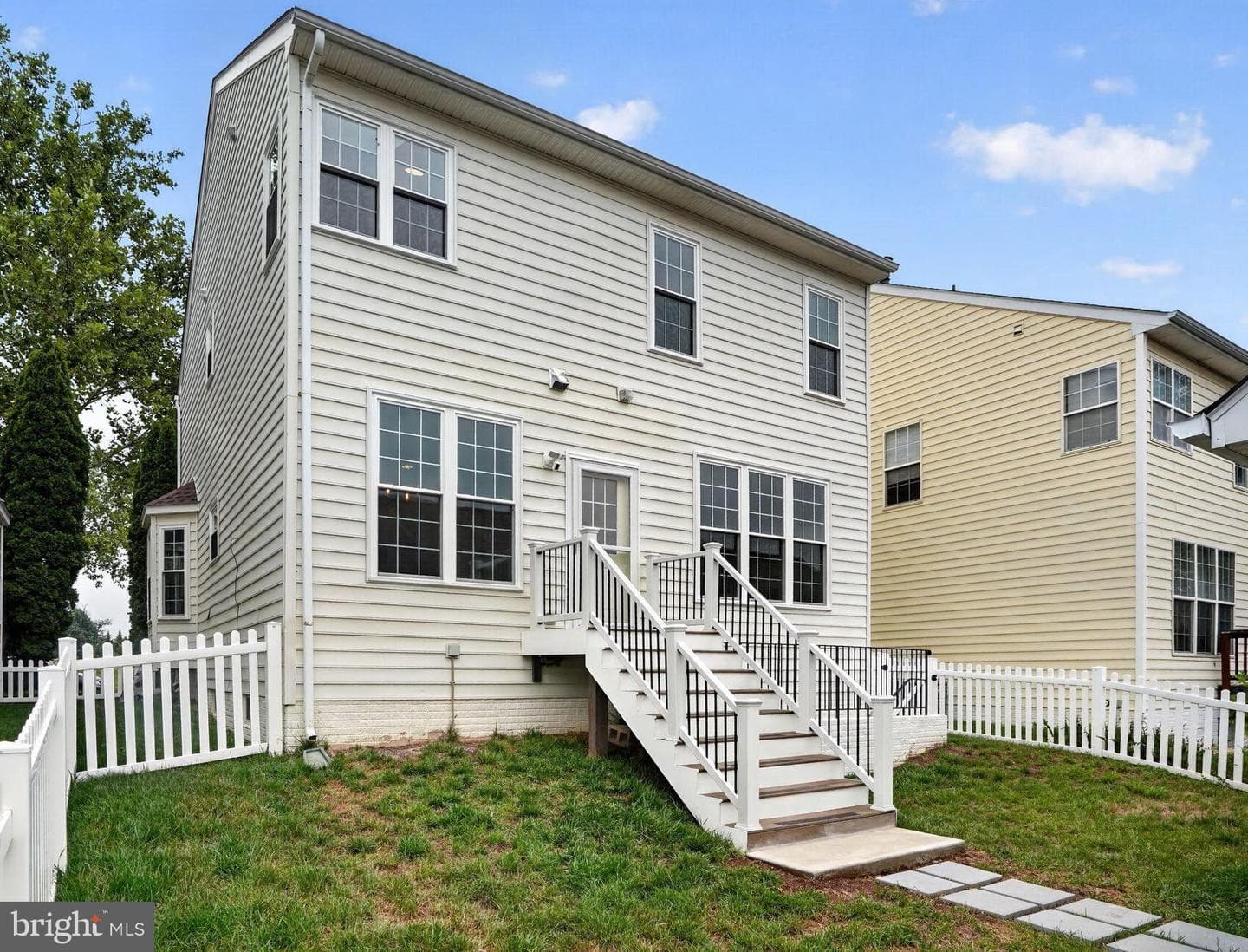 42771 Freedom Street photo 42